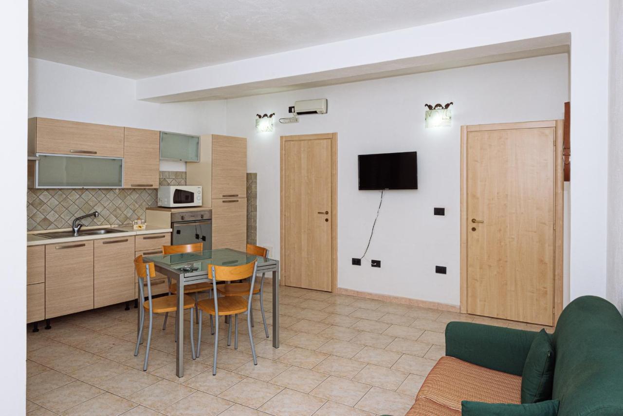 Casa Vacanze Maestrale - By Faendho Porto Torres Eksteriør bilde