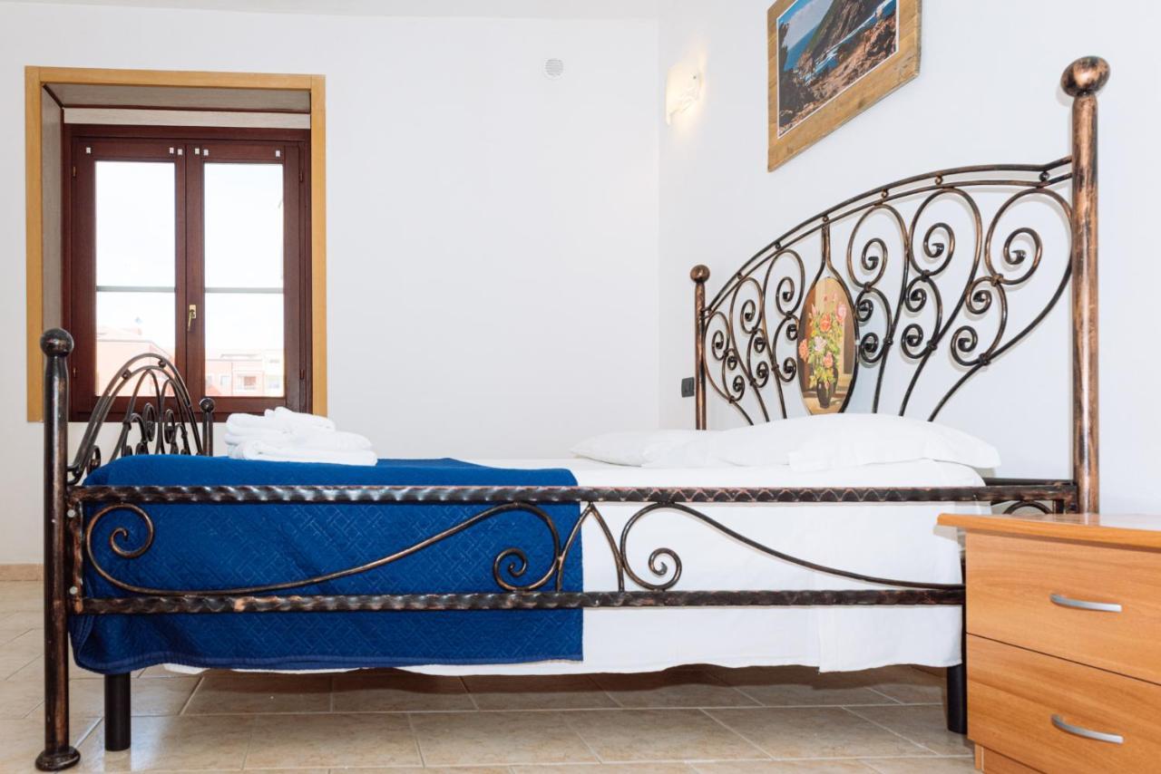 Casa Vacanze Maestrale - By Faendho Porto Torres Eksteriør bilde