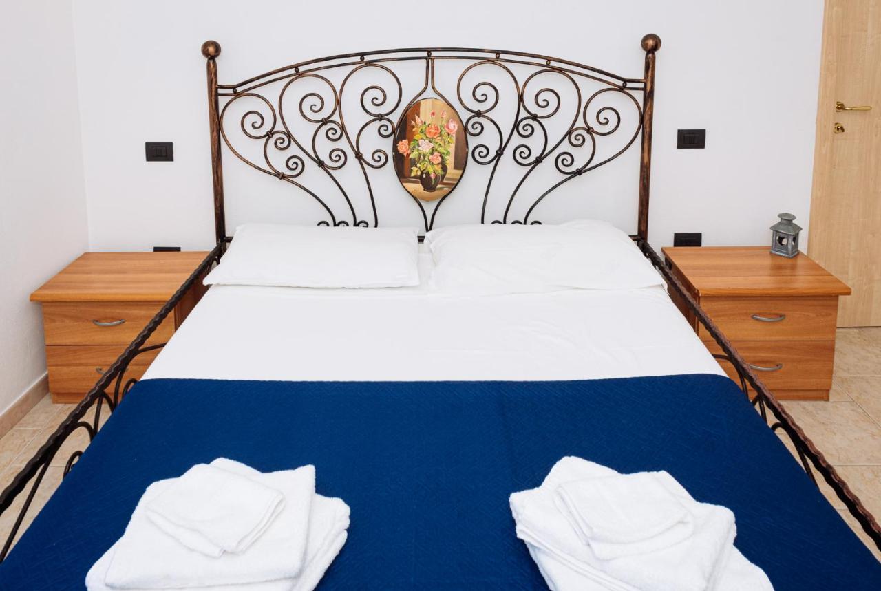 Casa Vacanze Maestrale - By Faendho Porto Torres Eksteriør bilde